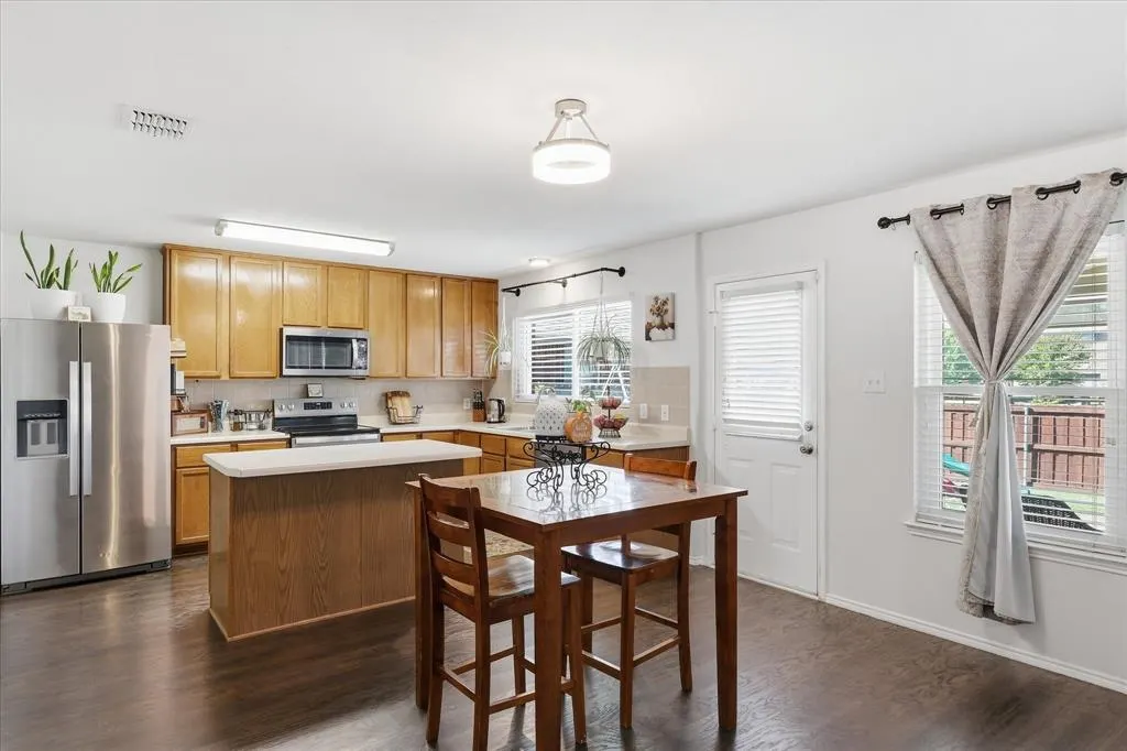 4000 Plymouth Drive