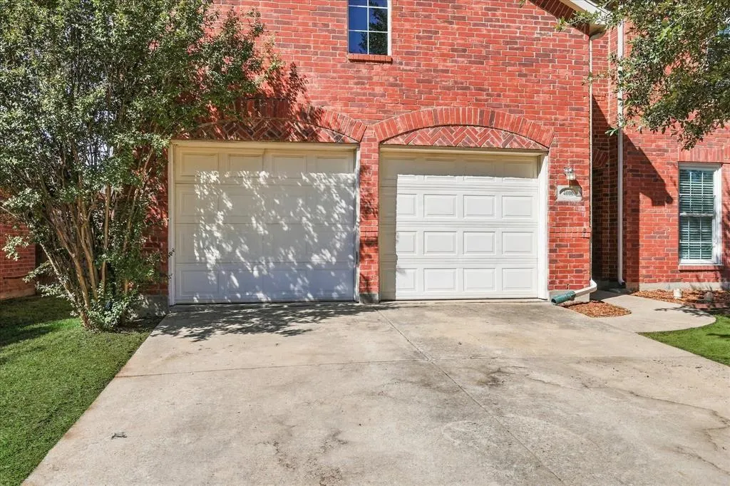 4000 Plymouth Drive