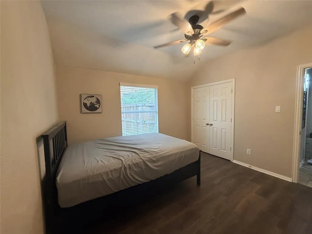 7004 Canyonbrook Drive