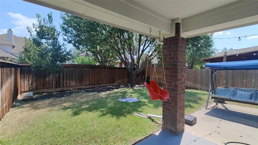 7004 Canyonbrook Drive