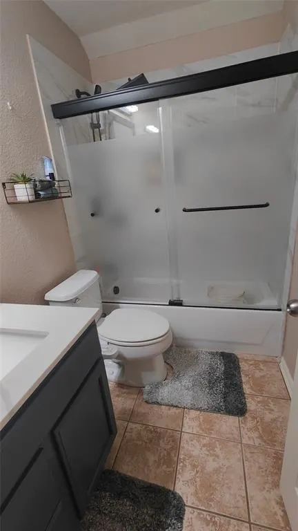 7004 Canyonbrook Drive