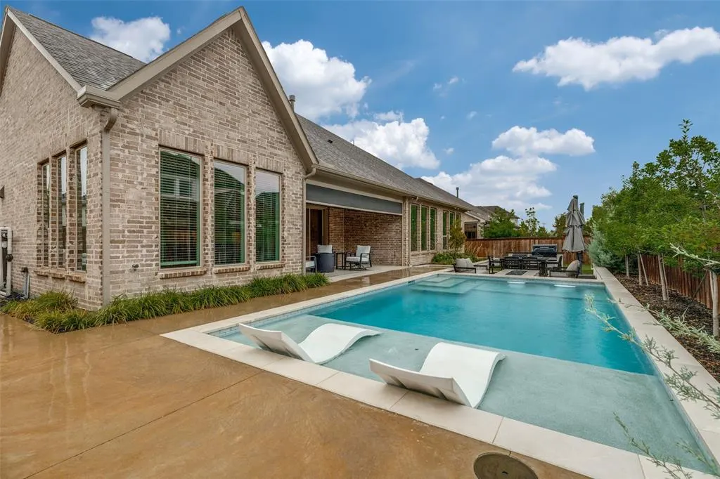 2180 Ivywood Lane