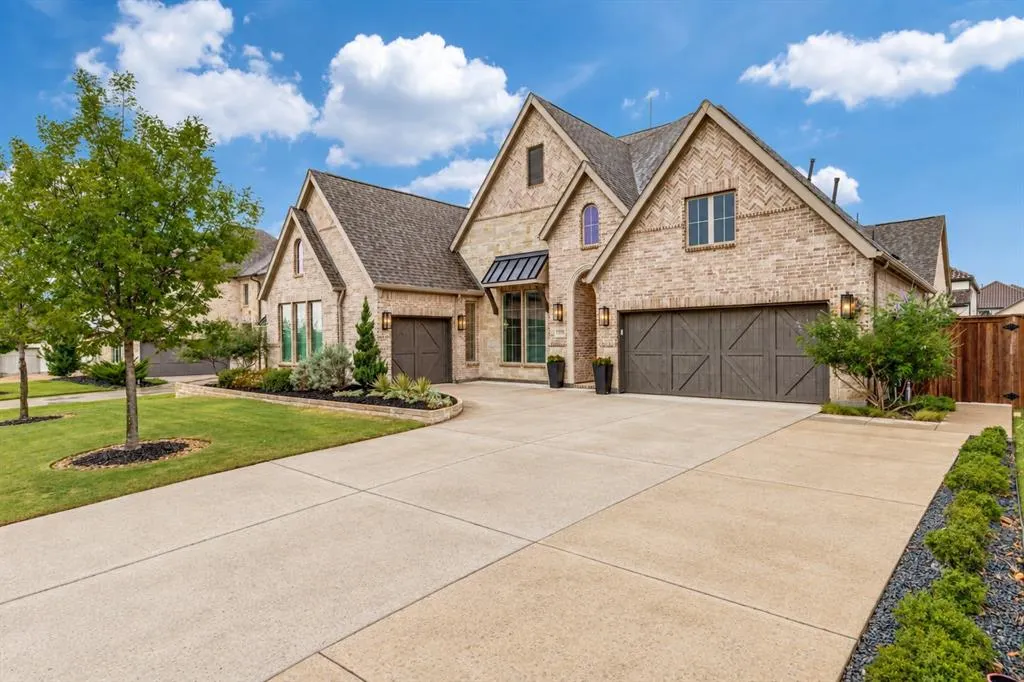 2180 Ivywood Lane