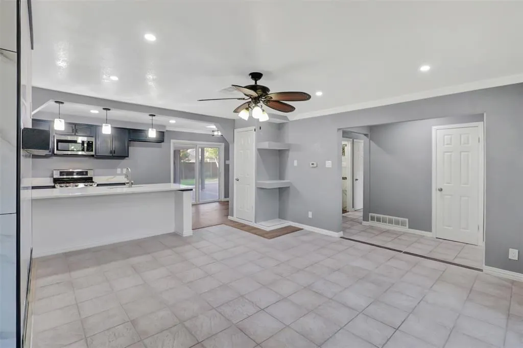 1705 Japonica Lane