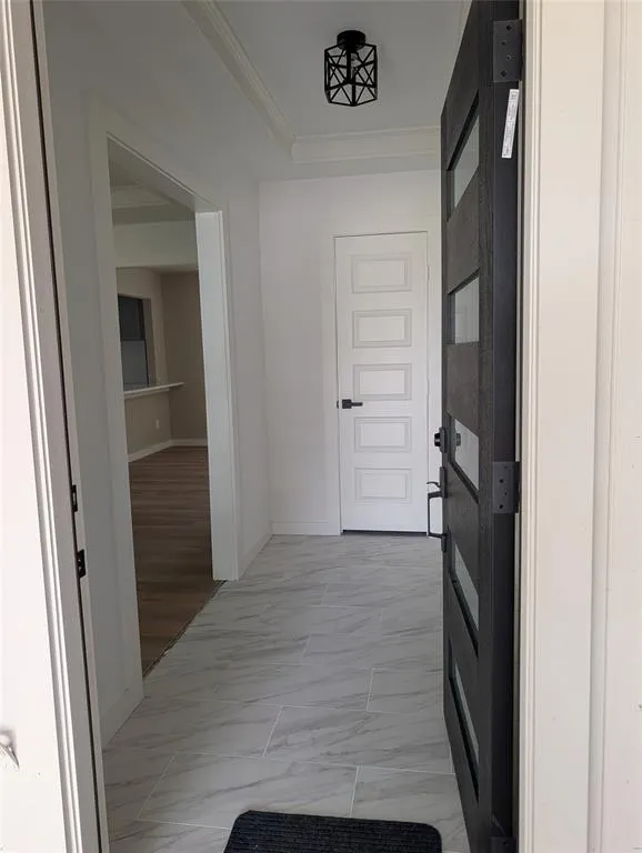 2404 Glen Forest Lane