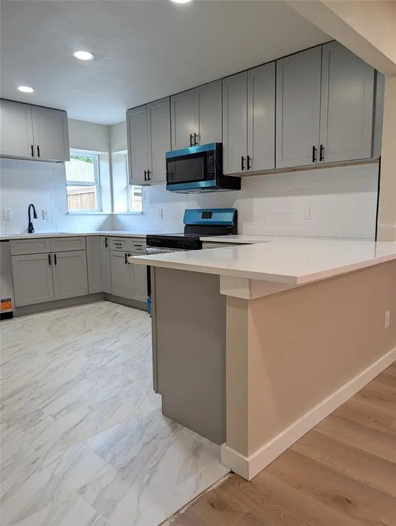 2404 Glen Forest Lane