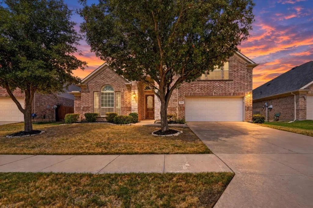 2409 Lakebend Drive