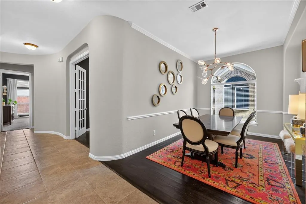 2409 Lakebend Drive