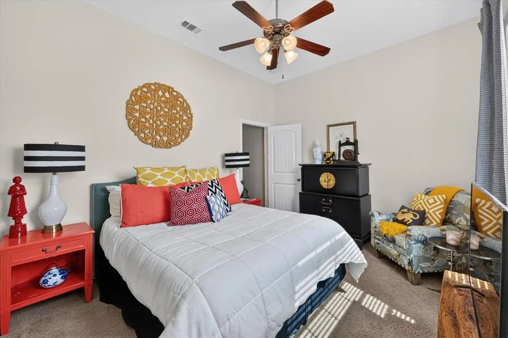 2409 Lakebend Drive