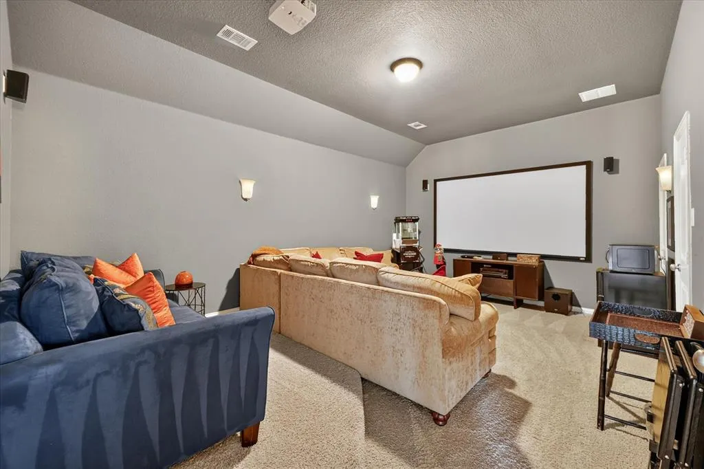 2409 Lakebend Drive