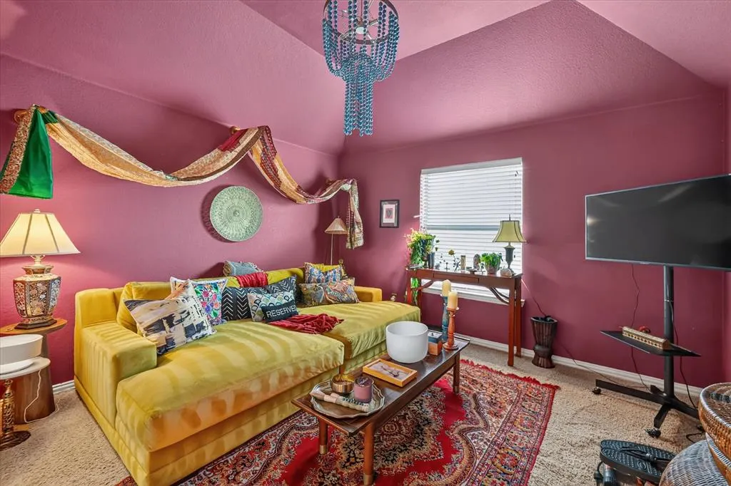 2409 Lakebend Drive