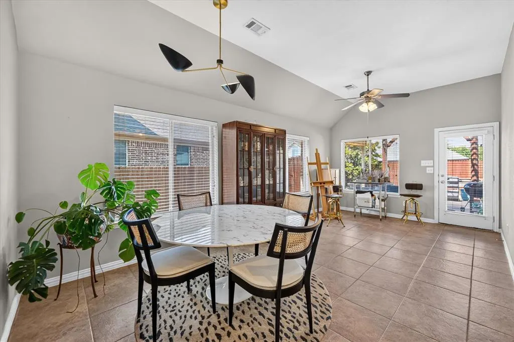 2409 Lakebend Drive
