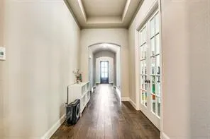 2017 Long Park Avenue