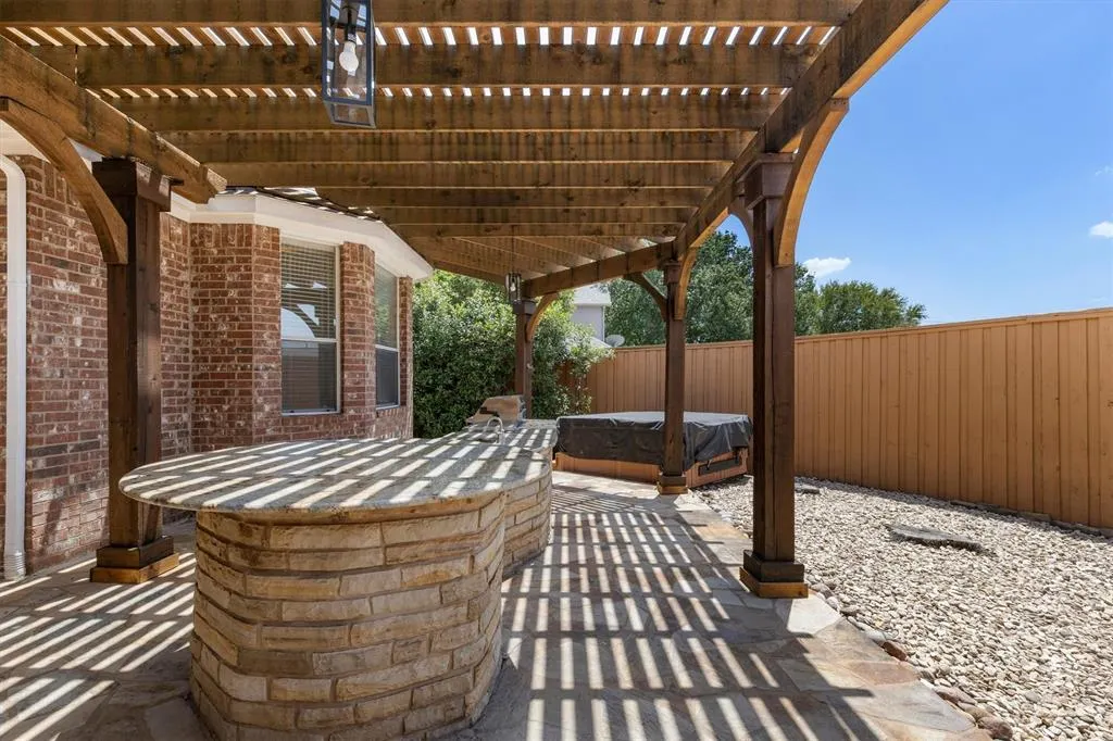 8005 Strecker Lane