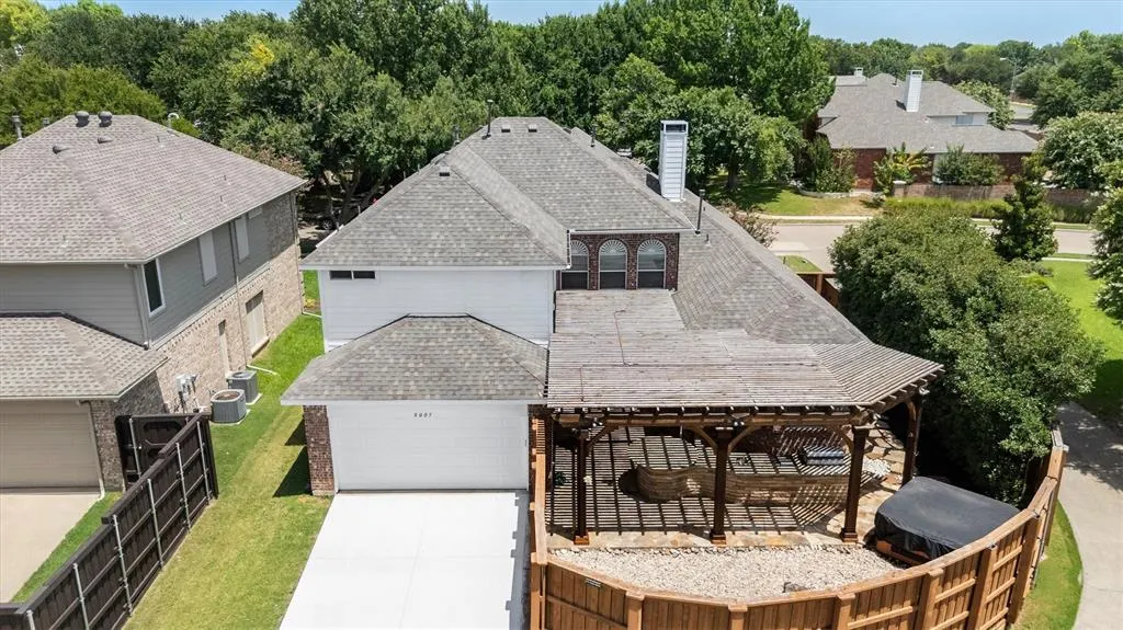 8005 Strecker Lane