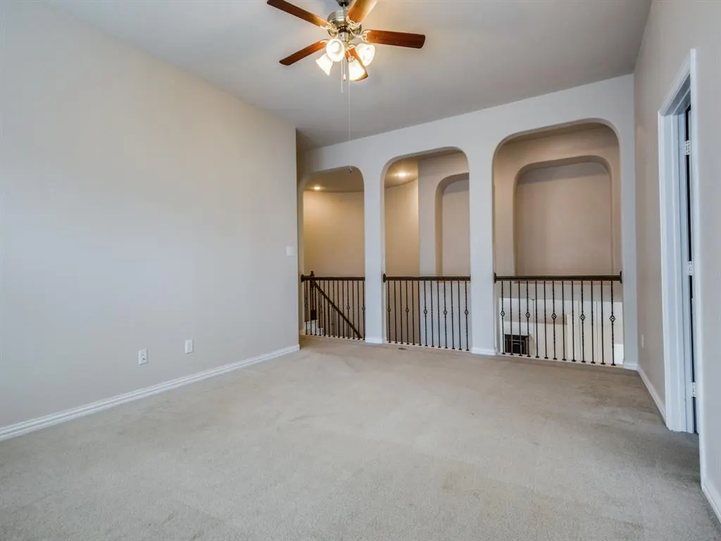 2405 Playa Del Mar Drive
