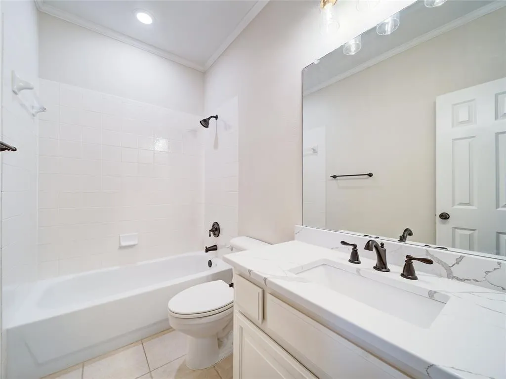 5143 Stillwater Trail