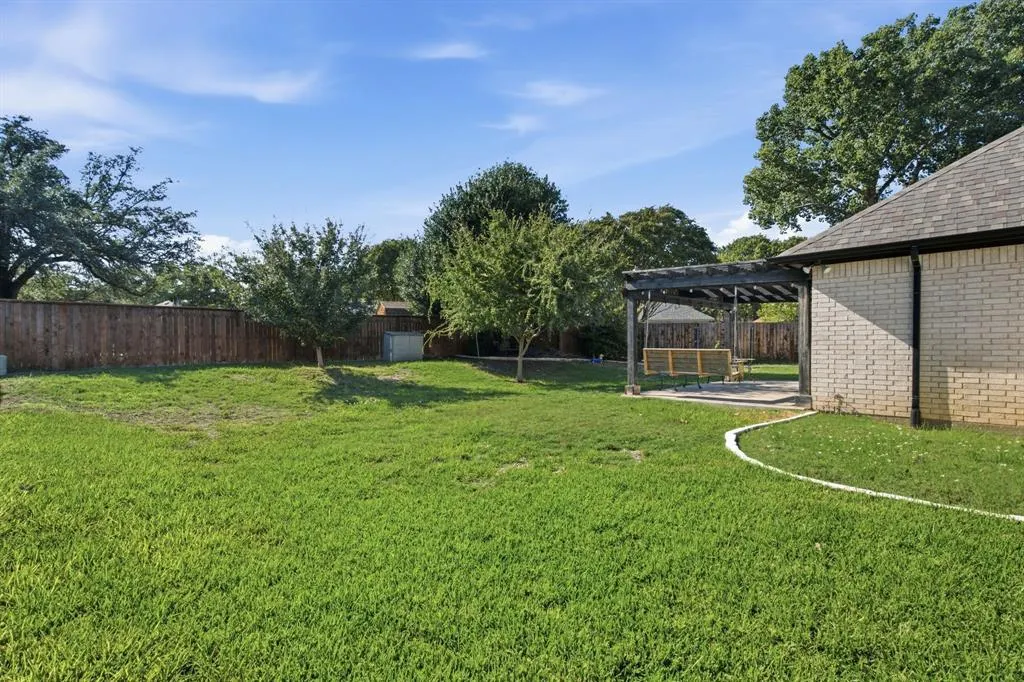 359 Leeward Circle