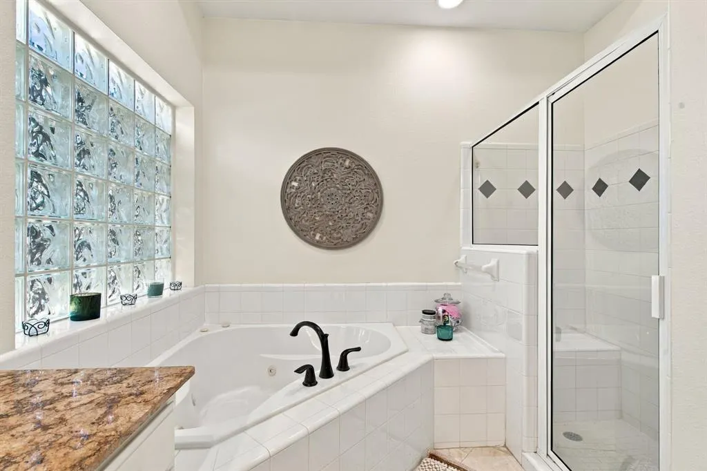 359 Leeward Circle