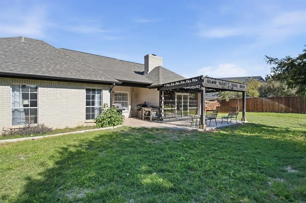 359 Leeward Circle