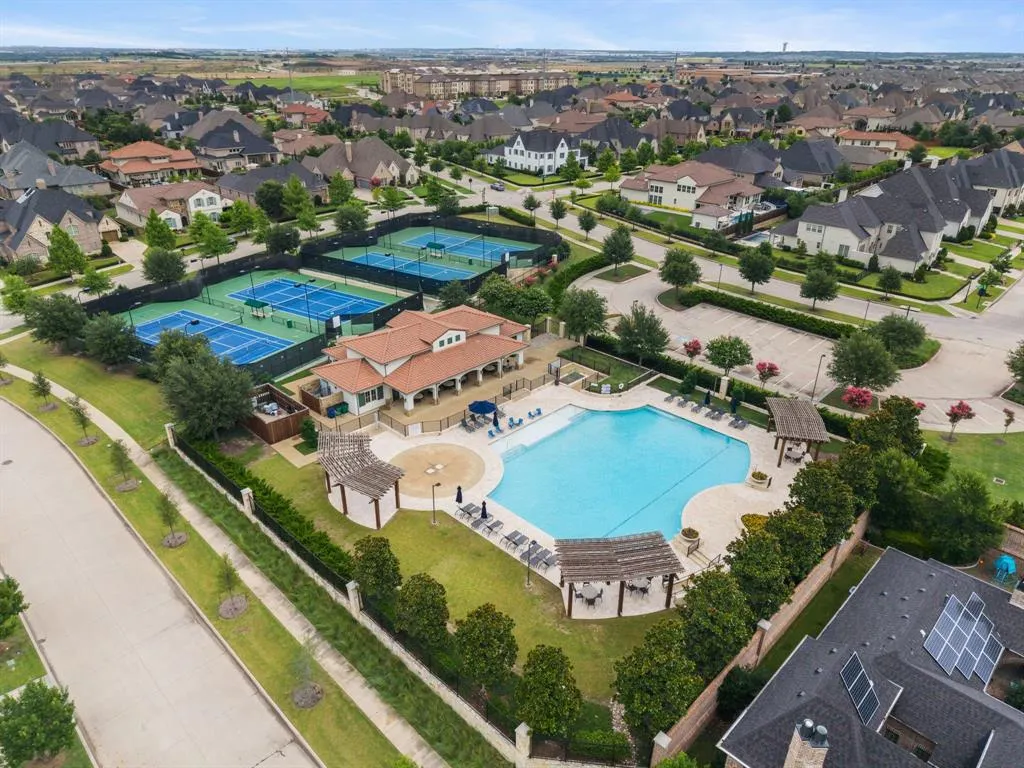 12921 Railhead Court