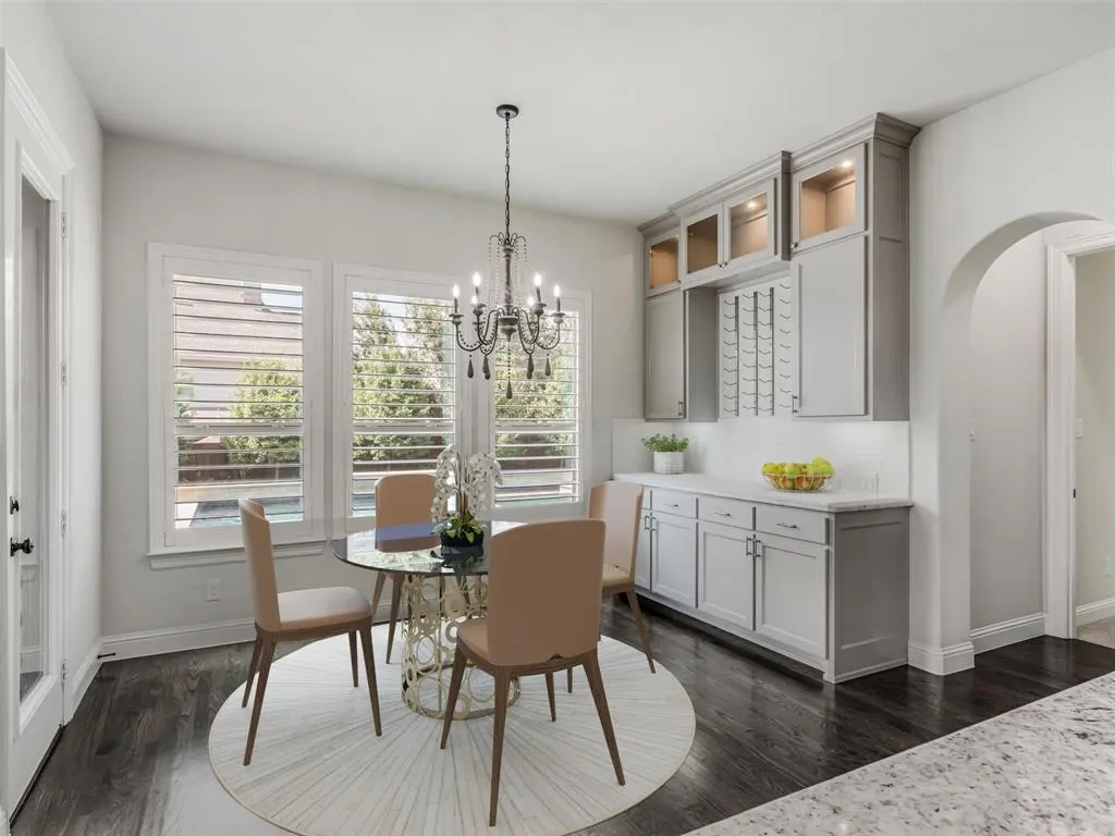12921 Railhead Court