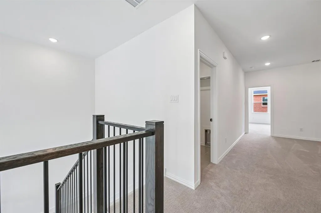 1374 Marsh Lane