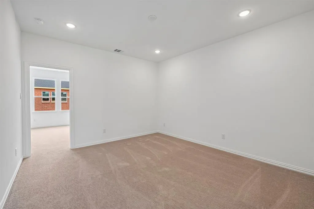 1374 Marsh Lane