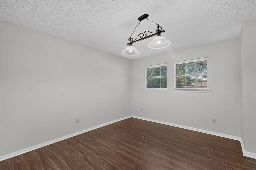 432 Sandy Trail