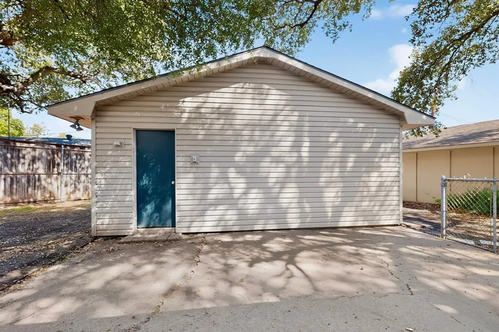 432 Sandy Trail