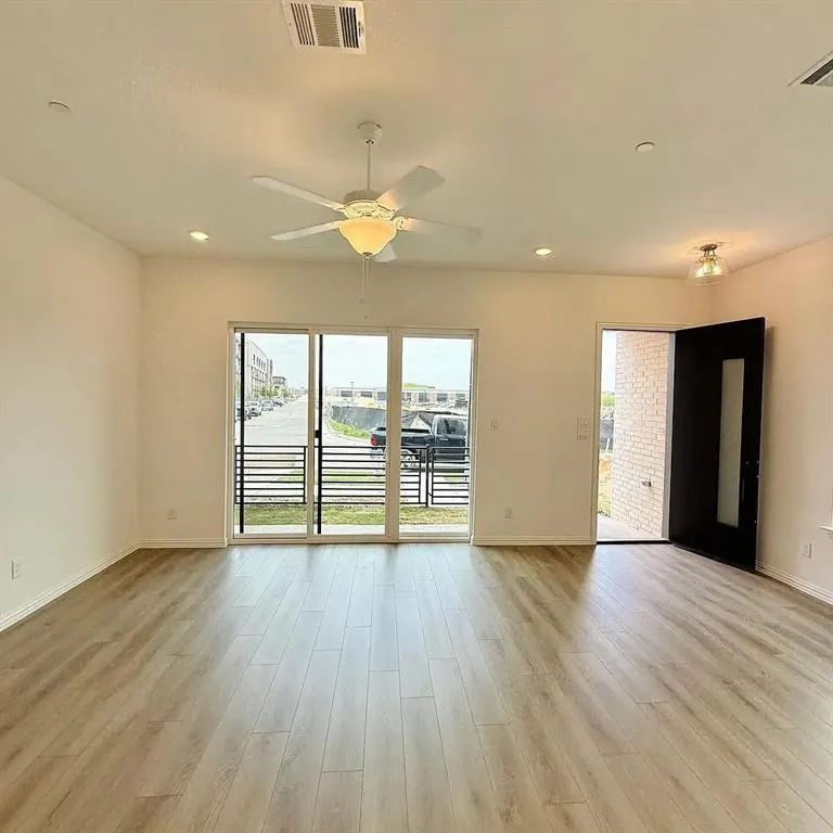 1225 Doris May Drive