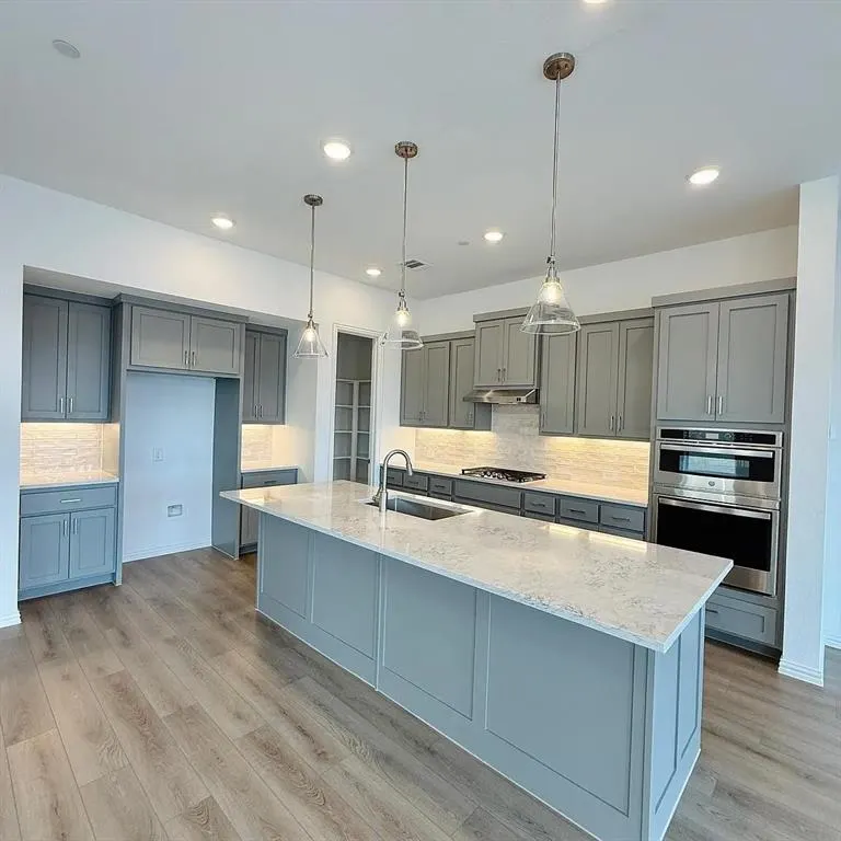 1225 Doris May Drive