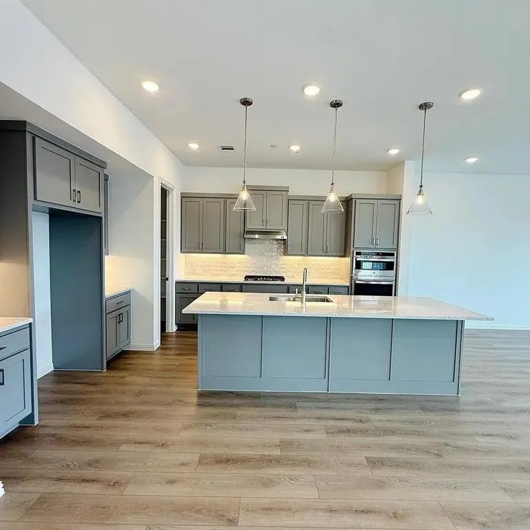 1225 Doris May Drive
