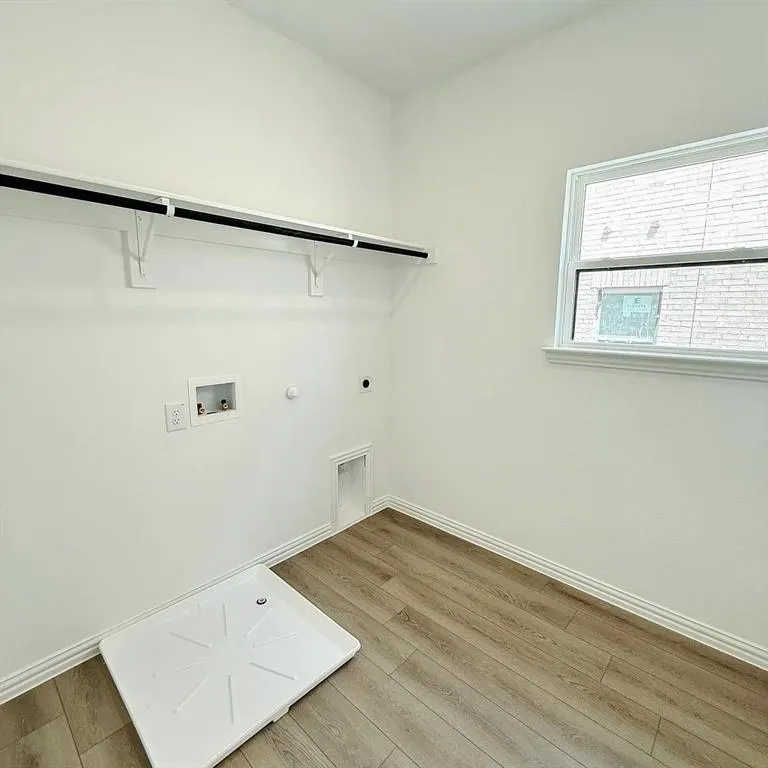 1225 Doris May Drive