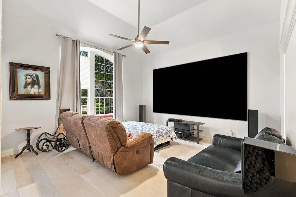 7420 Casper Drive