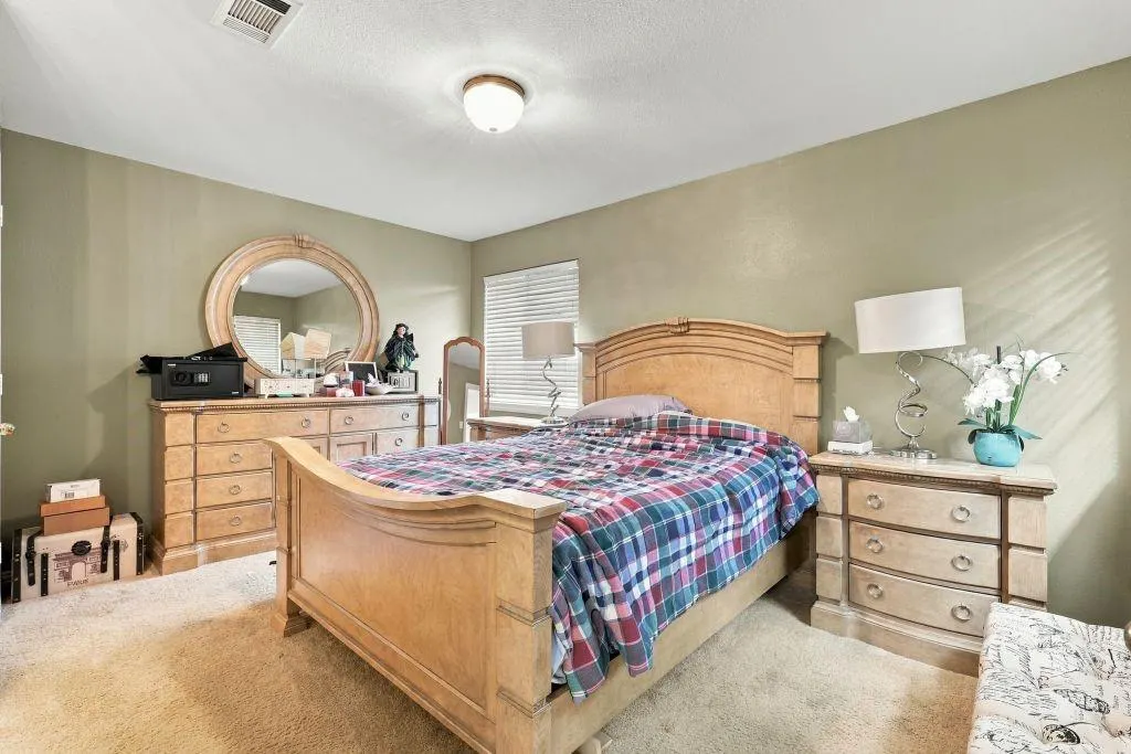 7420 Casper Drive