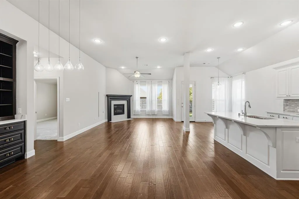 5117 Ember Place