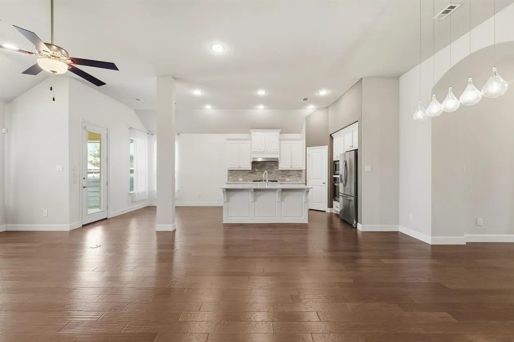 5117 Ember Place