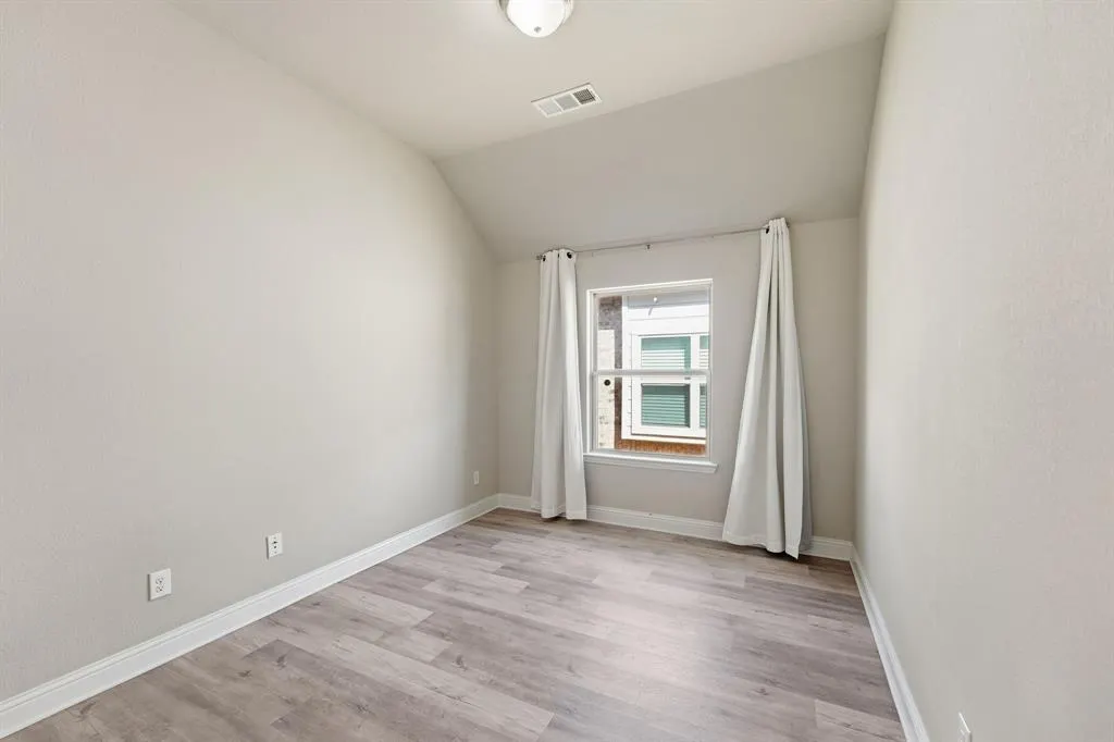 5117 Ember Place