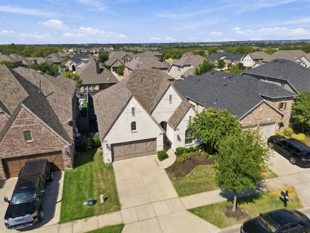 5117 Ember Place