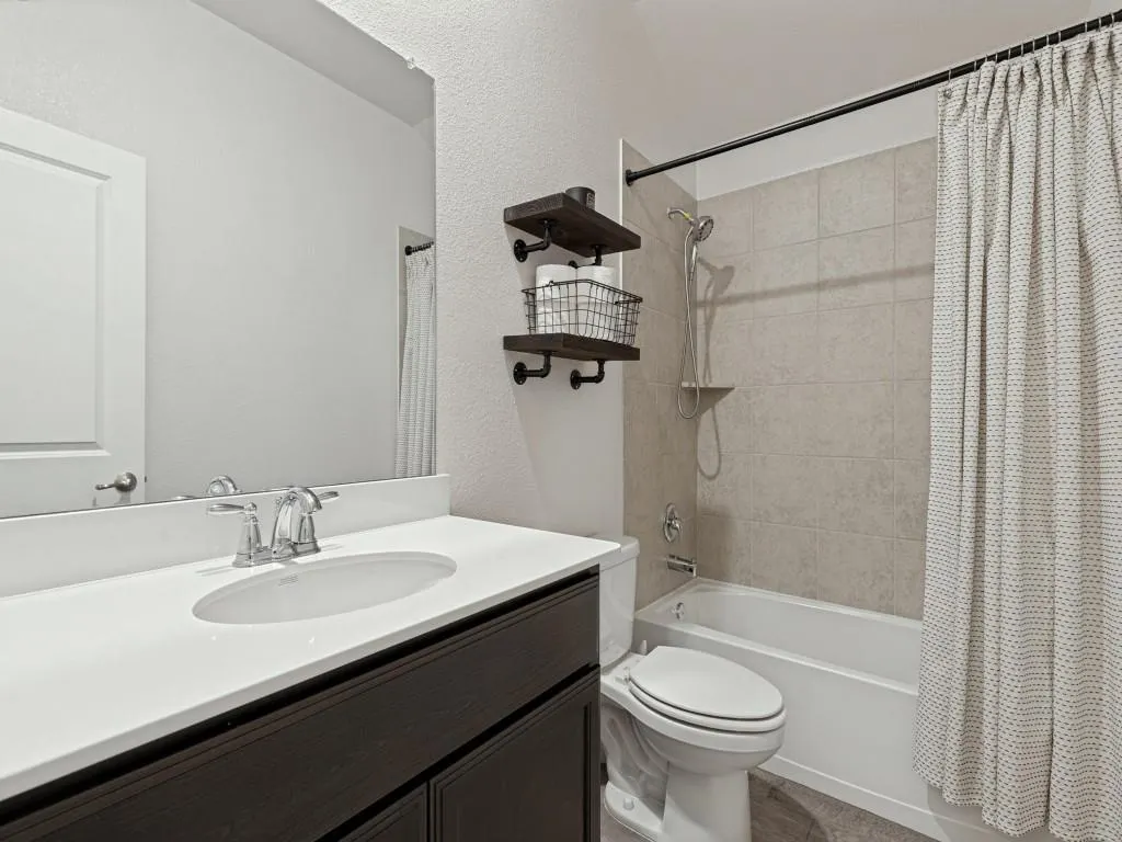 1206 Freestone Drive