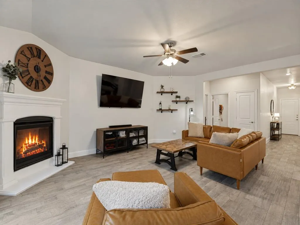 1206 Freestone Drive