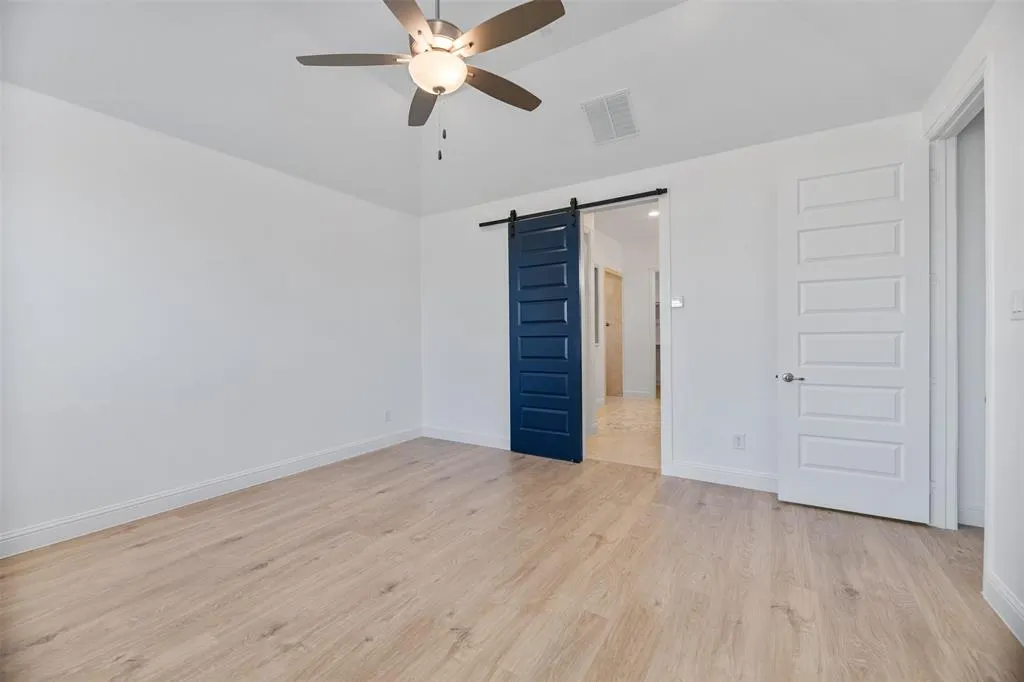 2625 Somerset Lane