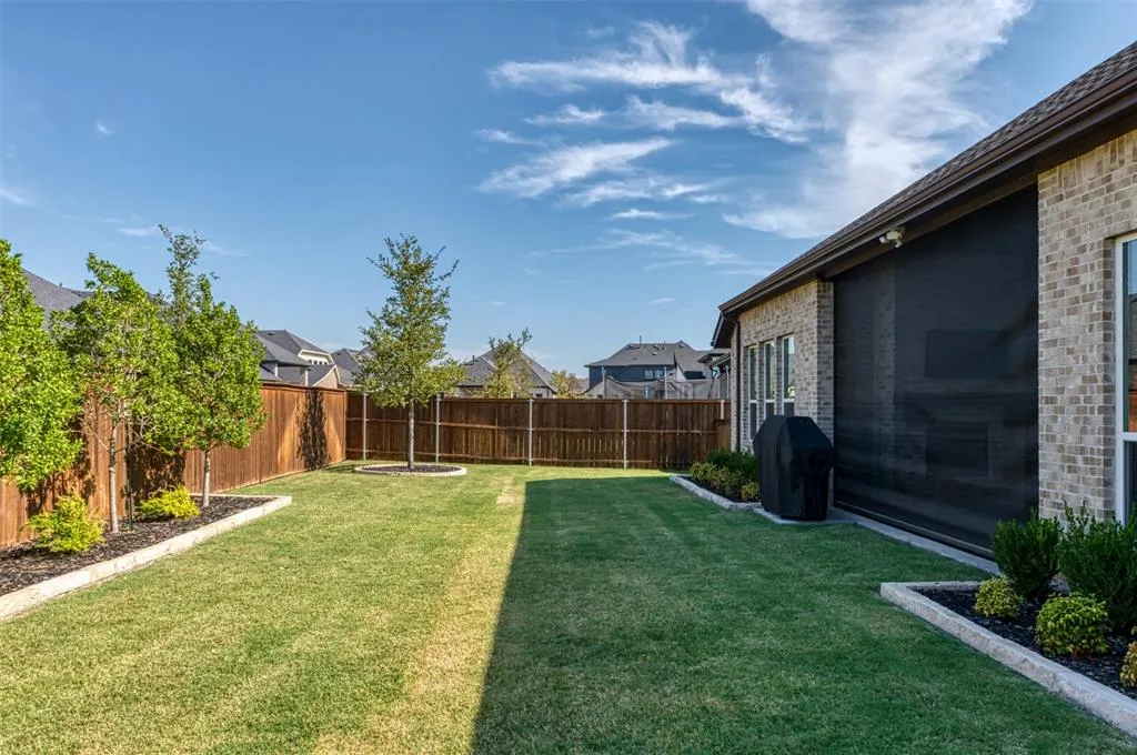 2625 Somerset Lane
