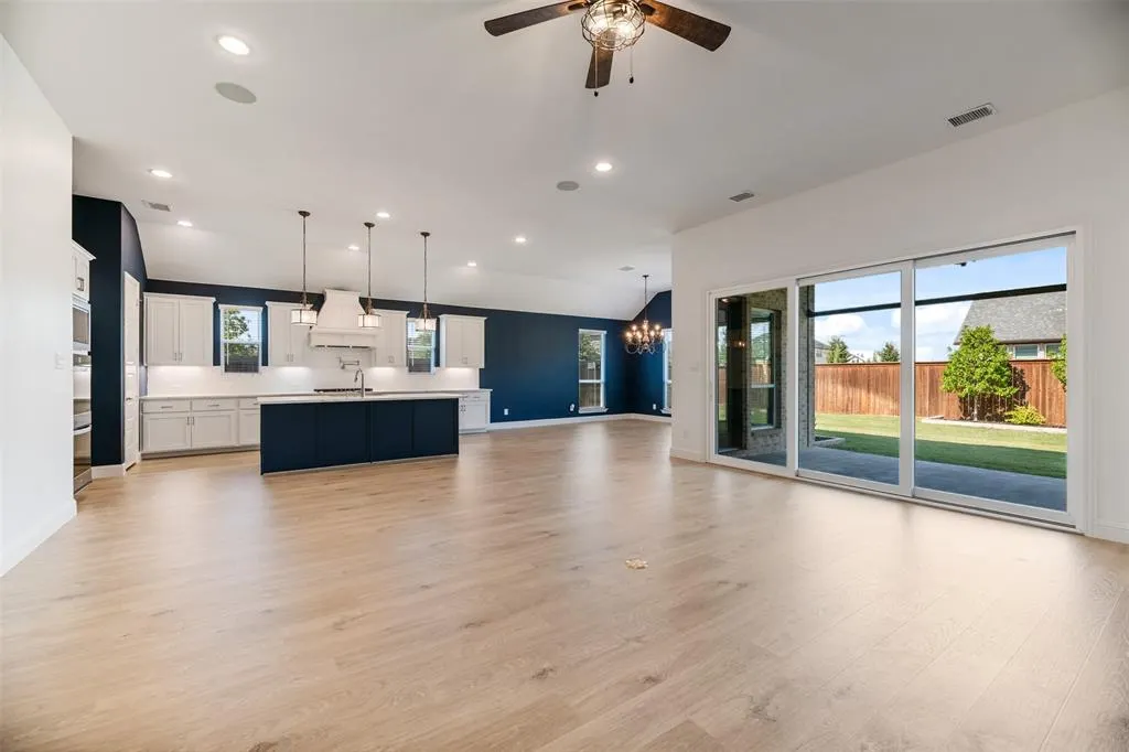 2625 Somerset Lane