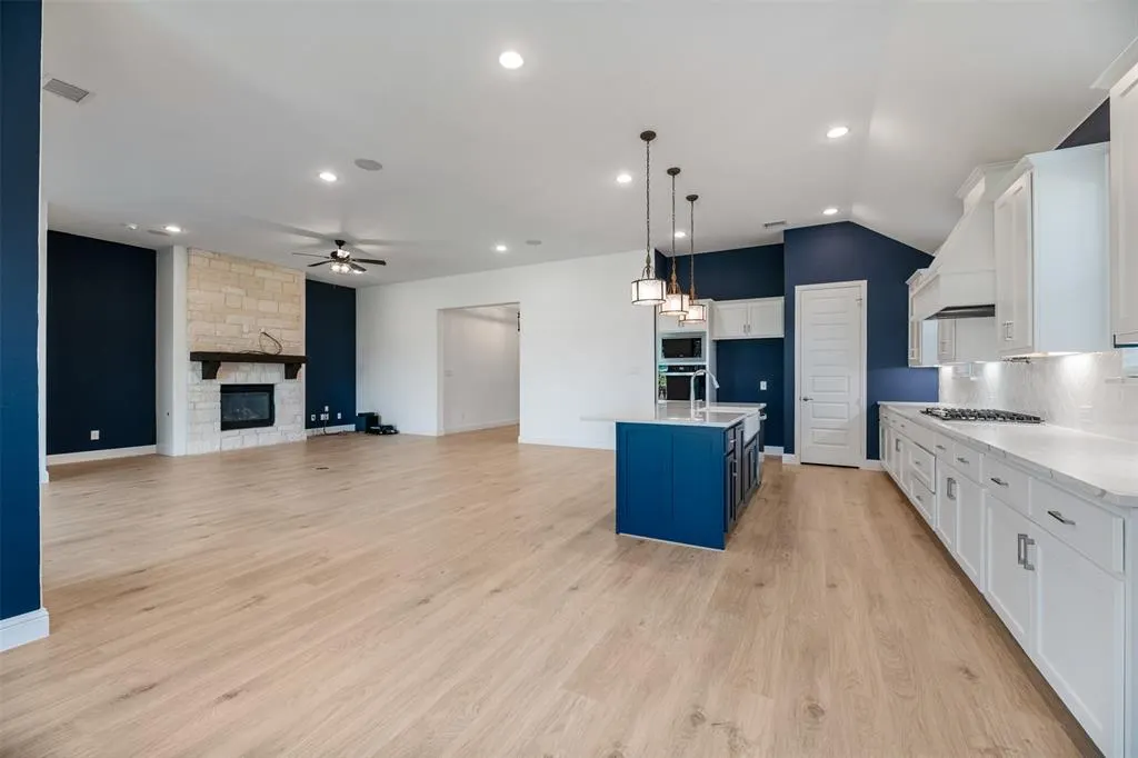 2625 Somerset Lane
