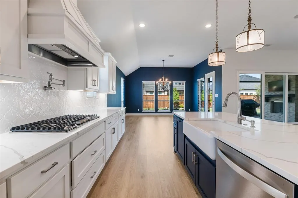 2625 Somerset Lane
