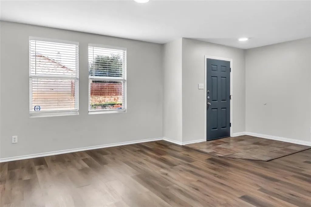 9641 Euclid Drive