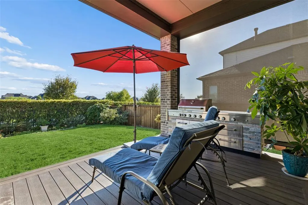 4151 Woodbine Lane