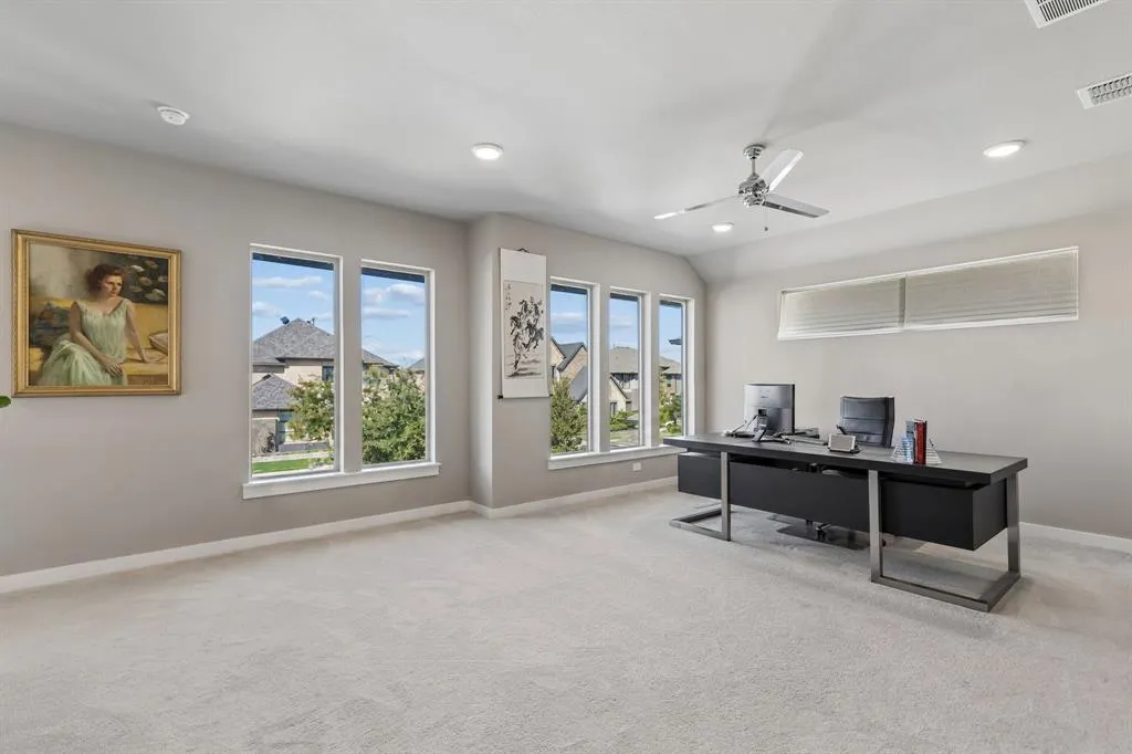 4151 Woodbine Lane